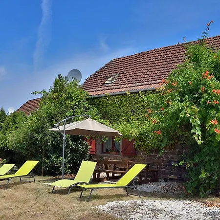 Les De La Vallee De L'elle Ferienhaus