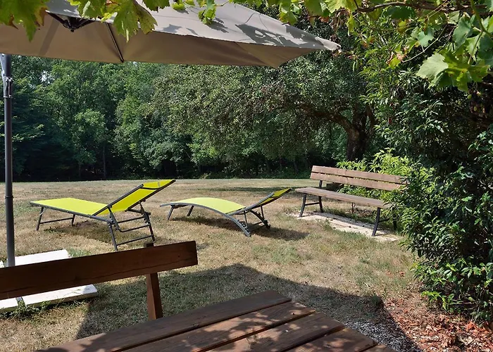 Les De La Vallee De L'elle بيت للعطل